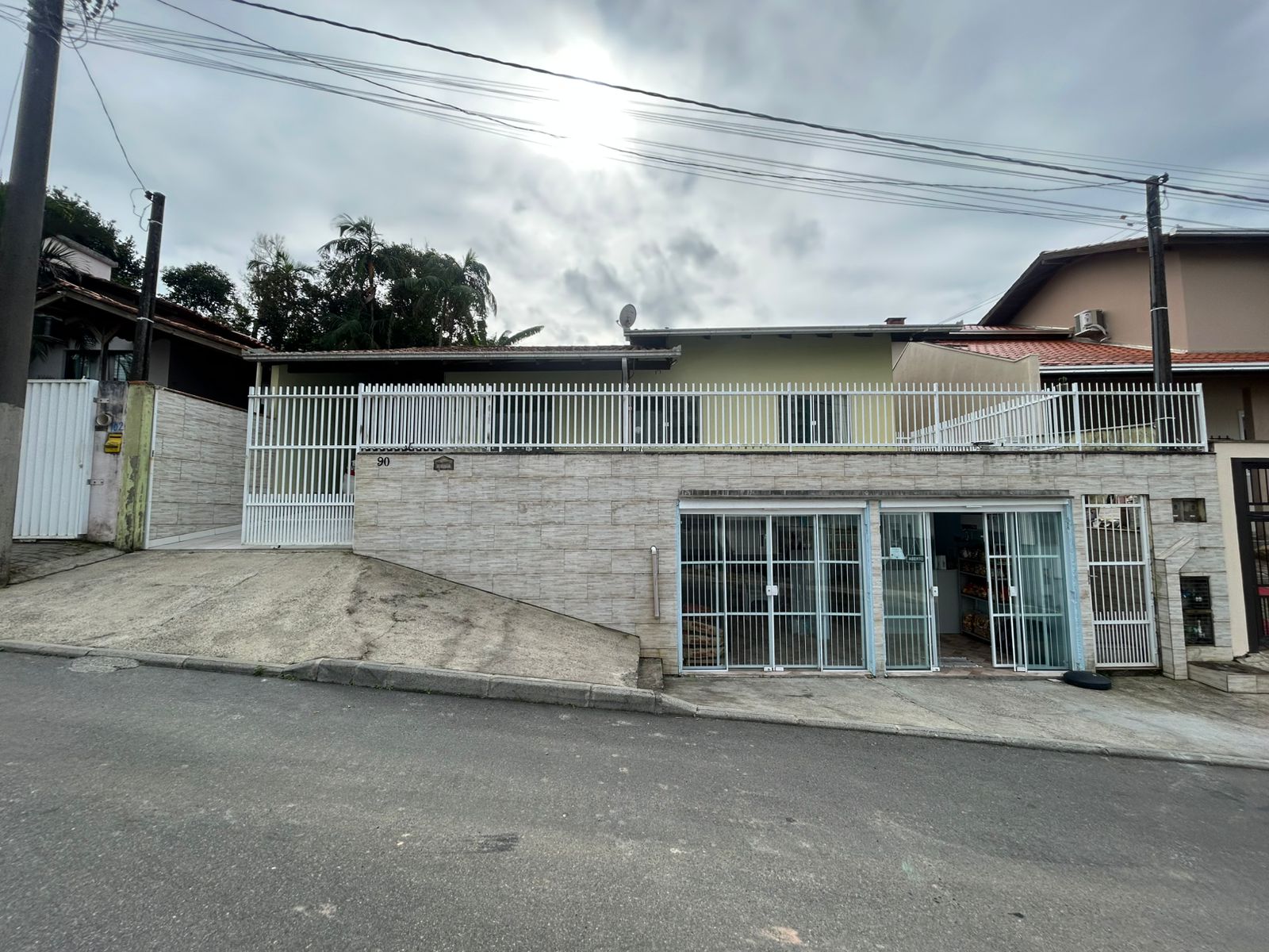 Casa com 6 quartos à venda em centro, Barra Velha/SC · PropWase