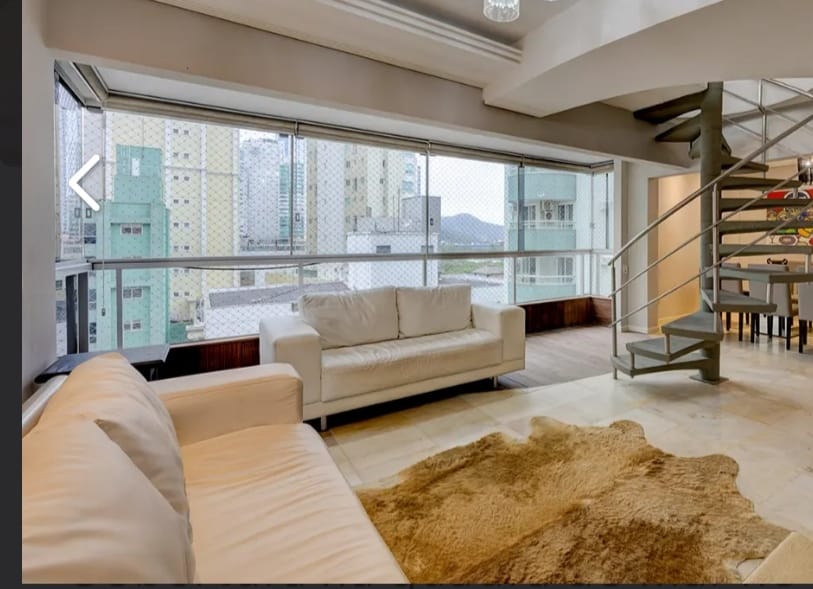 Duplex com 4 quartos à venda em BALNEARIO CAMBURIU/SC · PropWase
