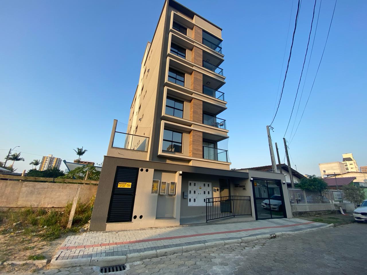 Apartamento à venda em pereque, Porto Belo/SC · PropWase