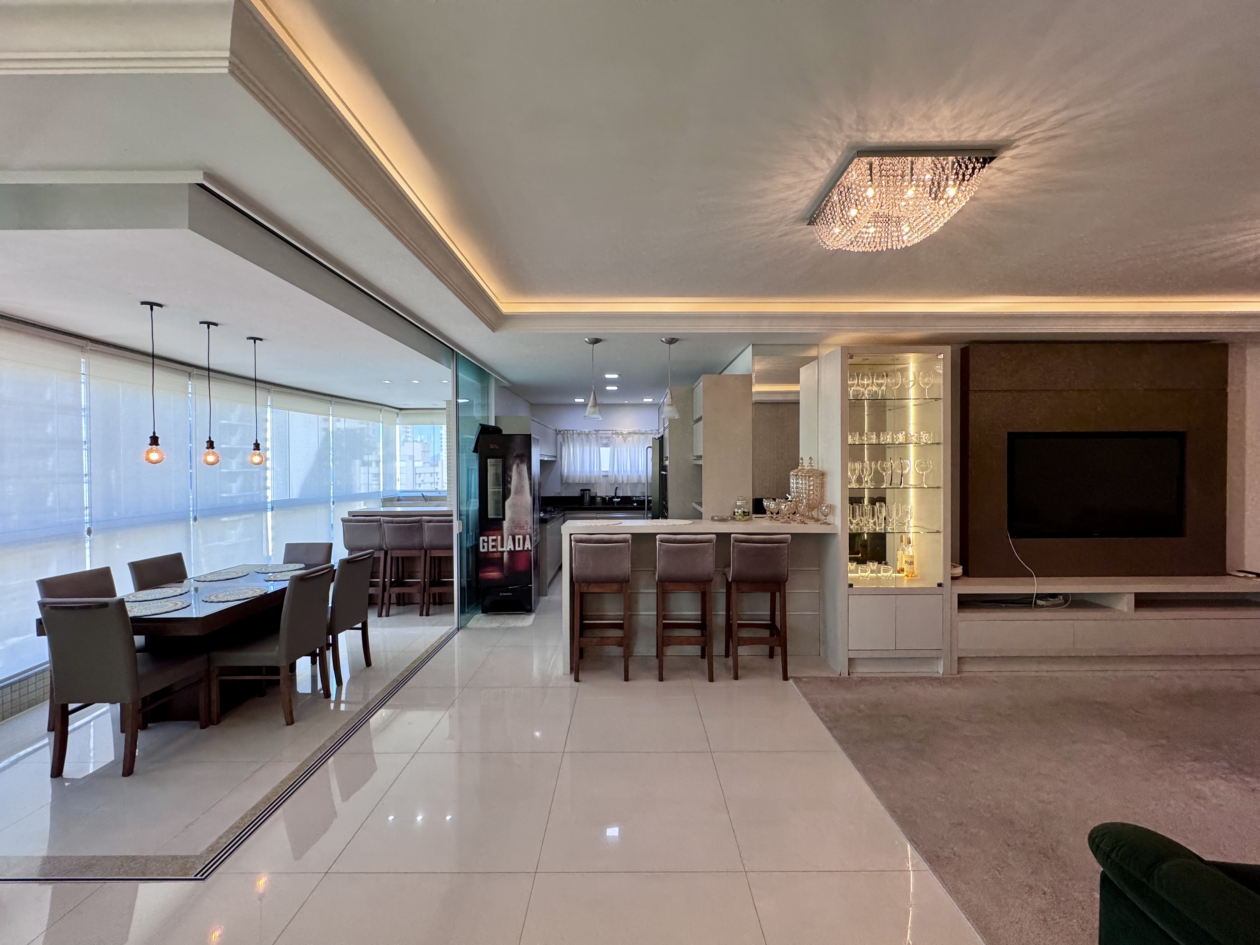Apartamento com 4 quartos à venda em Itapema/SC · PropWase
