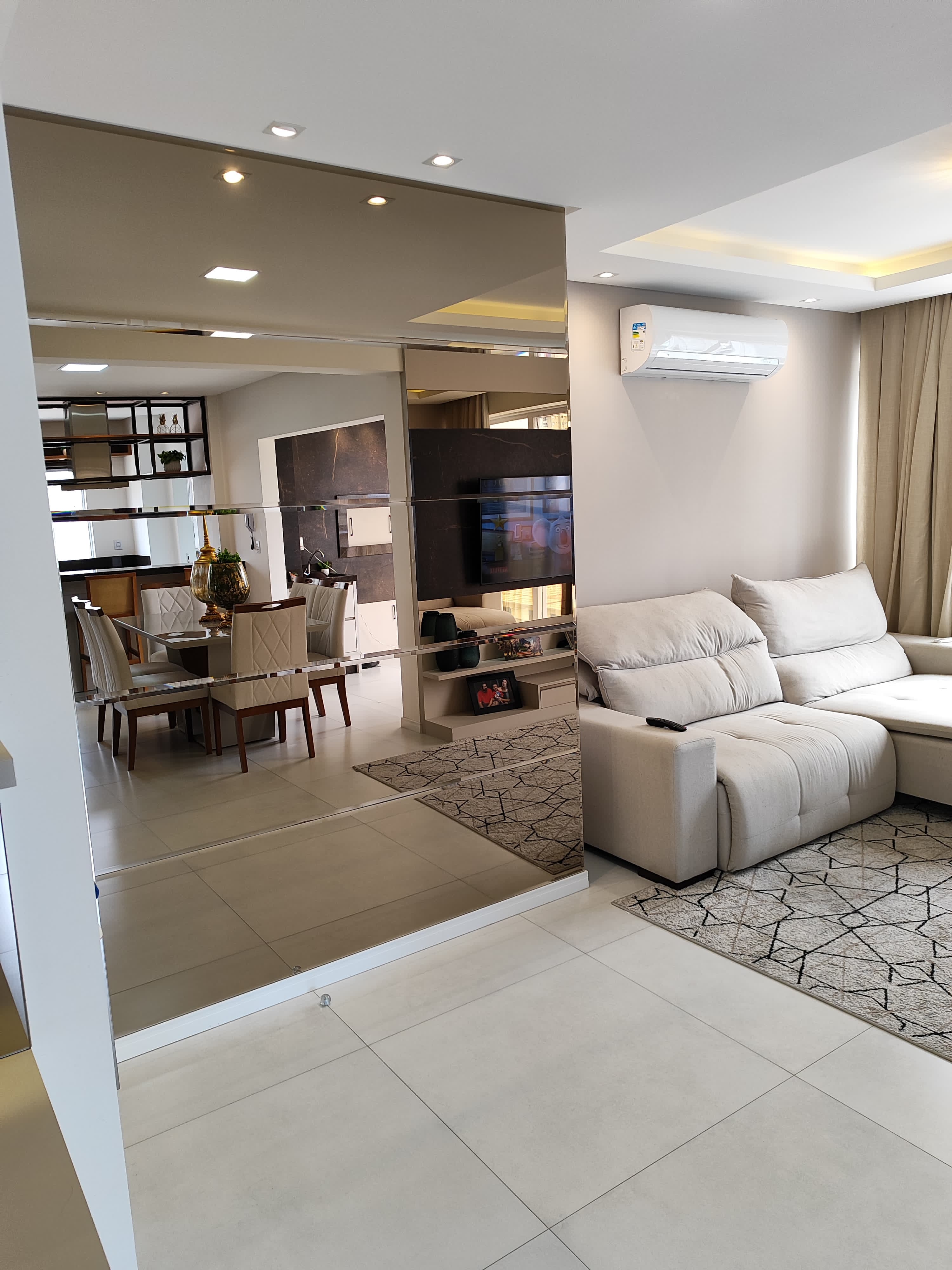 Apartamento com 3 quartos à venda em Meia Praia, Itapema/SC · PropWase